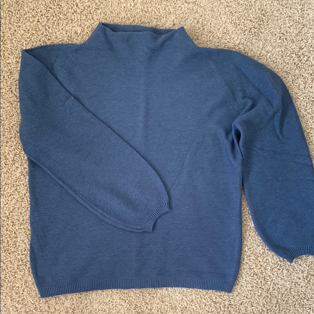 Vila Milano Mock Turtleneck Sweater in Denim Blue SZ M WOMENS